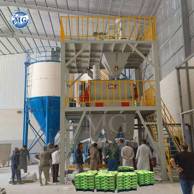 Automatische weeginstallatie voor het mengen van droge mortel Muurputten gips Skim Coat Sand Cement Mixer Tile Kleefglue Grout Maker